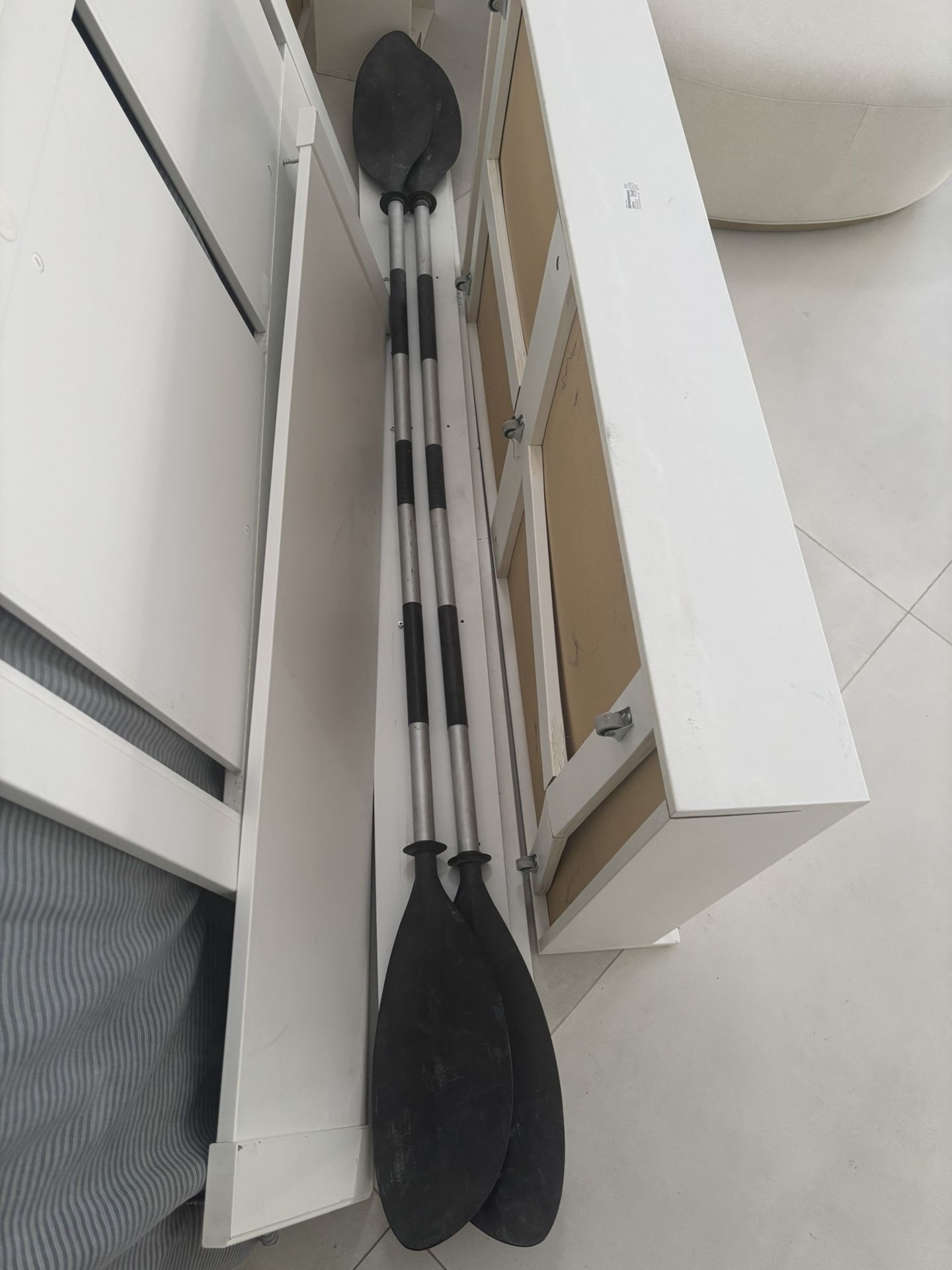 Black Kayak 2 French Paddles Oars