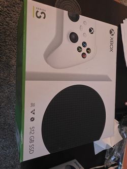 Xbox Series S 512 GB SSD with extra controller