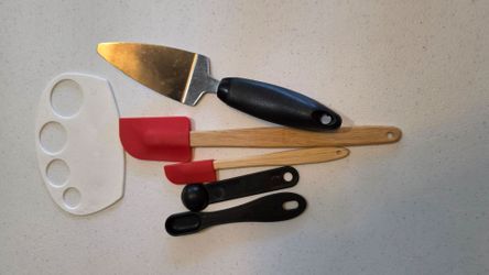 Box of baking items