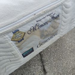 King Mattress And Box spring 