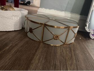 Glass ceiling light fixture