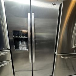 Refrigerador  Whirlpool  35 3/4 Wide X 69 H 