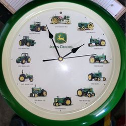 JOHN DEERE Tractor Wall Clock w/ Tractor Sounds On The Hour Tested Working 