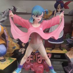 23cm Dragon Ball Z Bulma Lift Up The Skirt