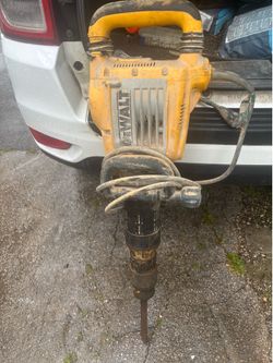 Dewalt Demo Hammer