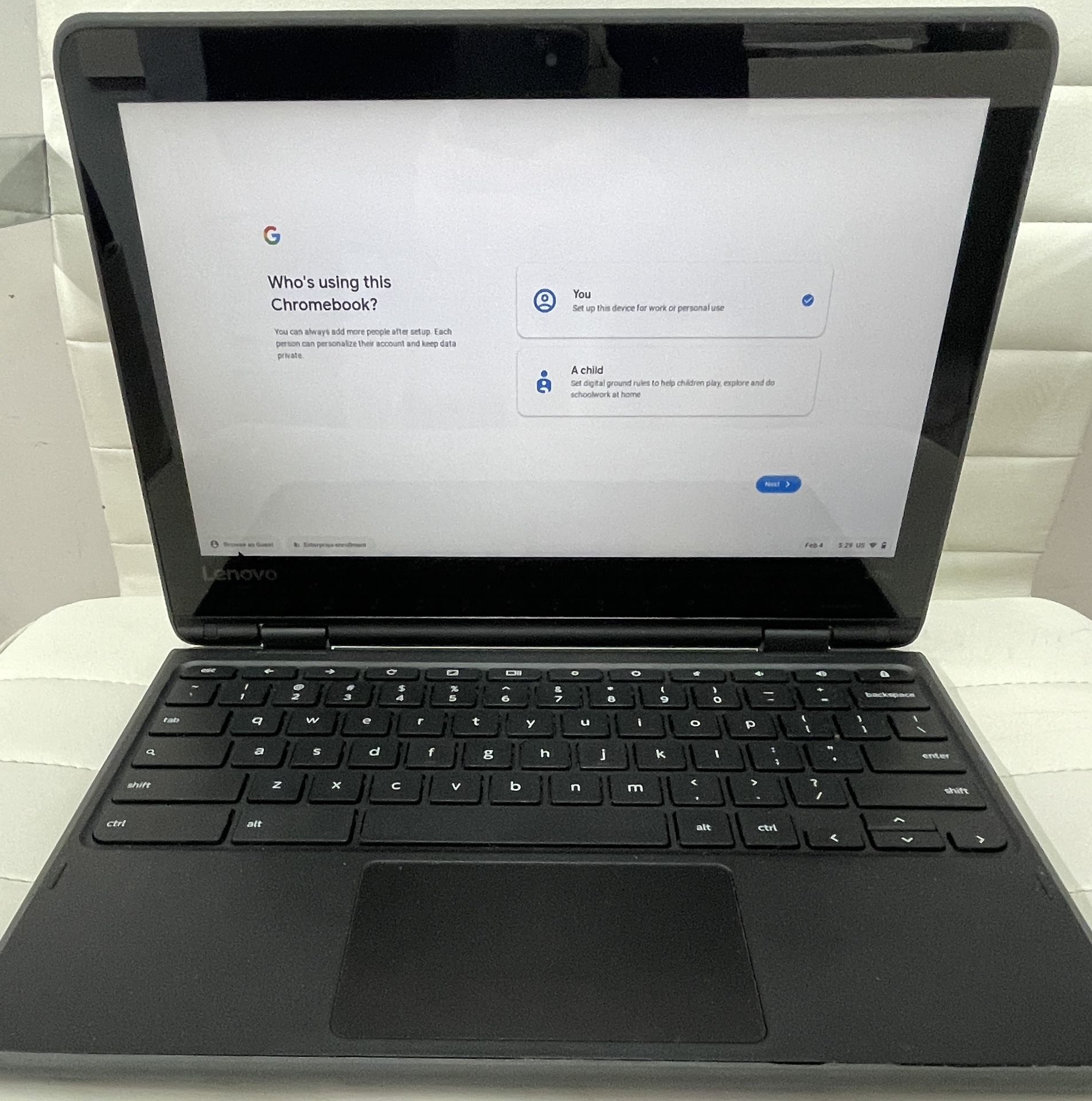 Laptop Lenovo Chromebook 300e 11.6" Touchscreen , Black