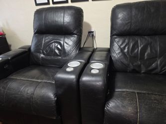 2 electric threatre style recliners