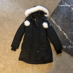 Moose Knuckles women’s Shearling Sterling Parka