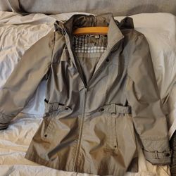 womans winter jacket medium