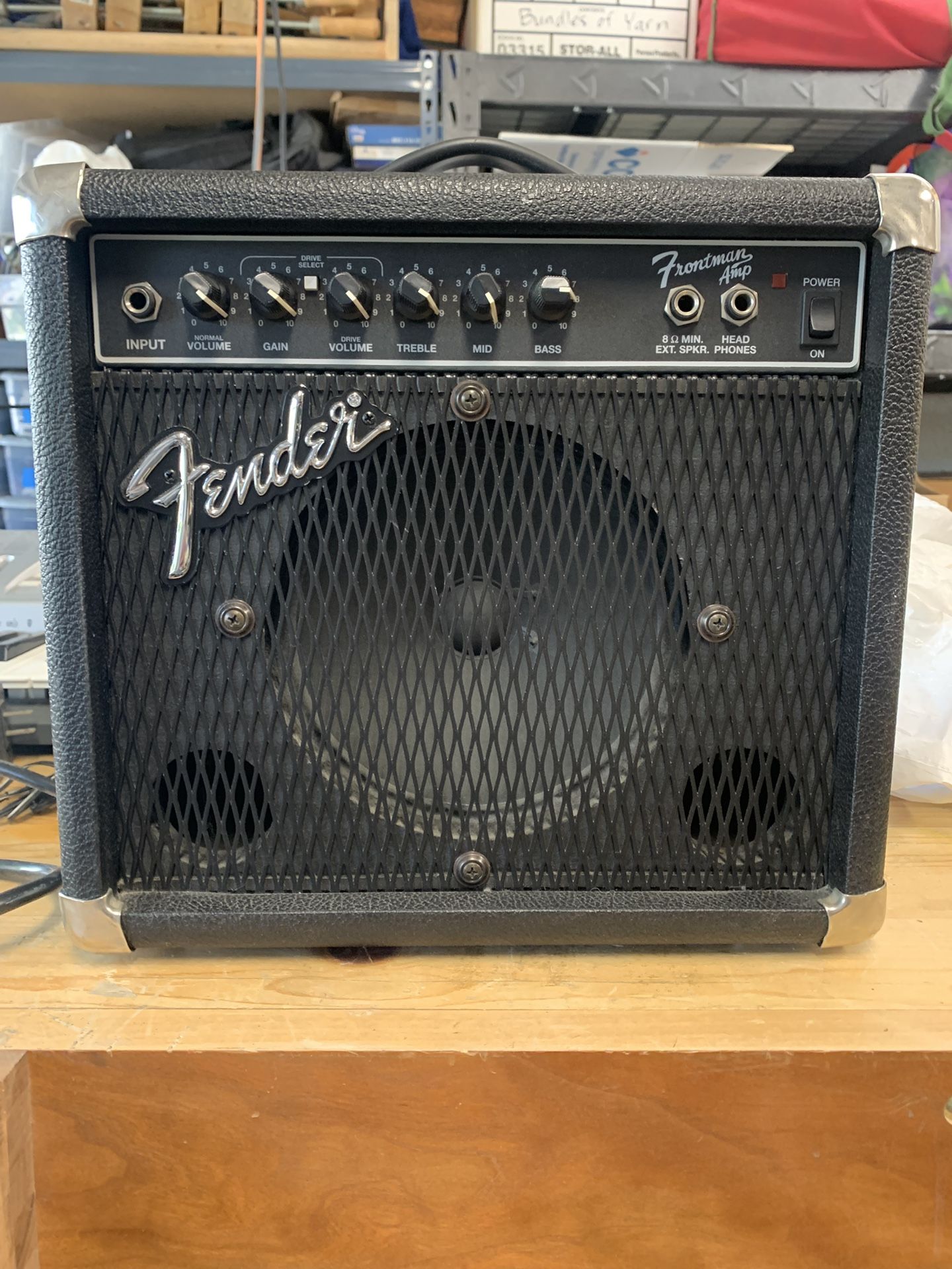 Fender Frontman Amp PR 241