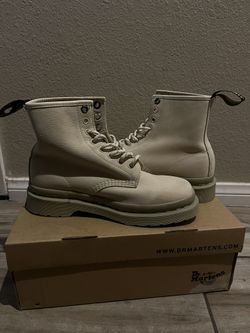 Sage Doc Martin Boots