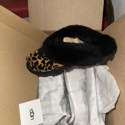UGG SIZE 8 New Original 