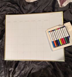 Calendar and markers for $7