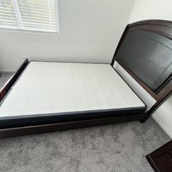 Queen Size Bedroom Set 