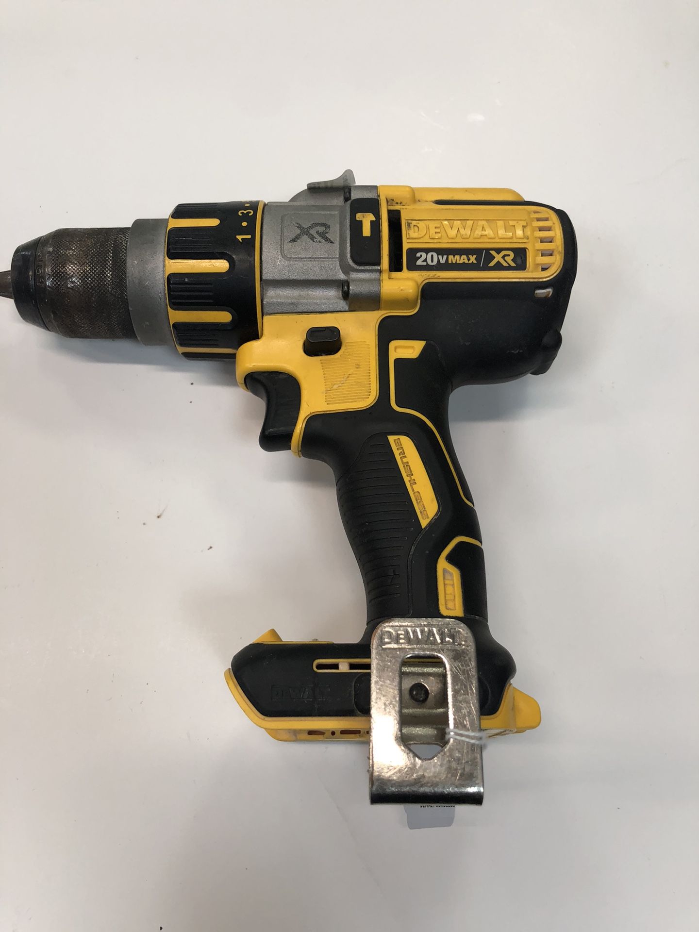 DeWalt DCD995 1/2” Cordless Hammer Drill No Battery 