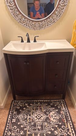 36inch One Sink Vanity- Excellent Condition