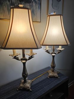 $60.00 - Vtg Regency Baroque Lamps, 2-Arm Candelabra Accent/Gorgeous Design Details!  Includes Light bulbs/Like New Condition!