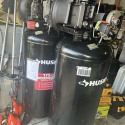 Husky 60gal Compressor 3.7hp  220v 