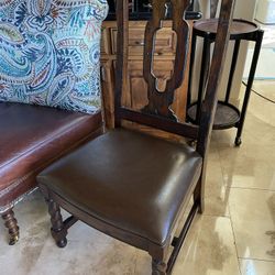 4 Mesquite Dining Chairs From Fiesta Furnishings. Like New 