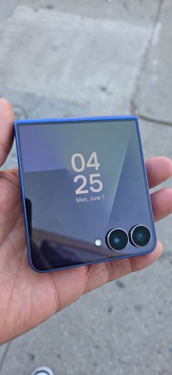 SAMSUNG FLIP 7