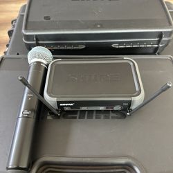 Shure PGX4 // PGX2 Beta 58A Wireless Microphone System