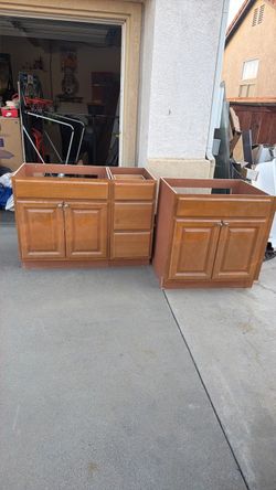Bathroom cabinets