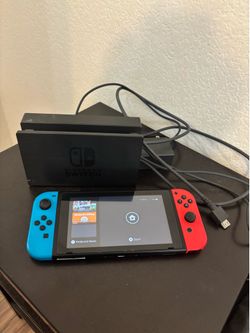 Nintendo Switch Console Bundle - Great Condition