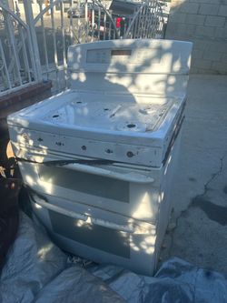 GE stove