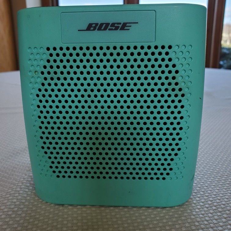 Bose SoundLink Bluetooth Agua Blue Portable Speaker 