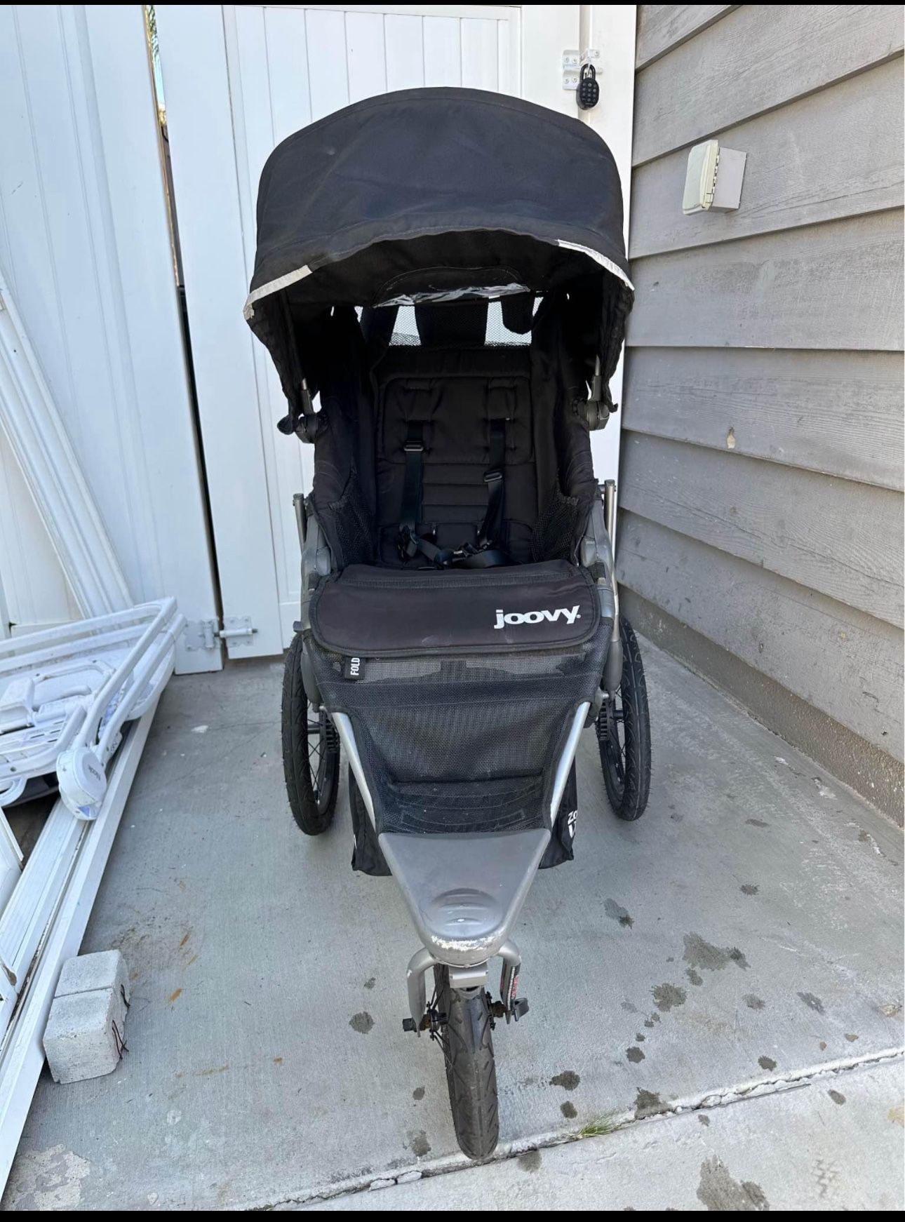JOOVY ZOOM 360 ULTRALIGHT STROLLER