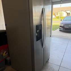 Whirlpool Refrigerator