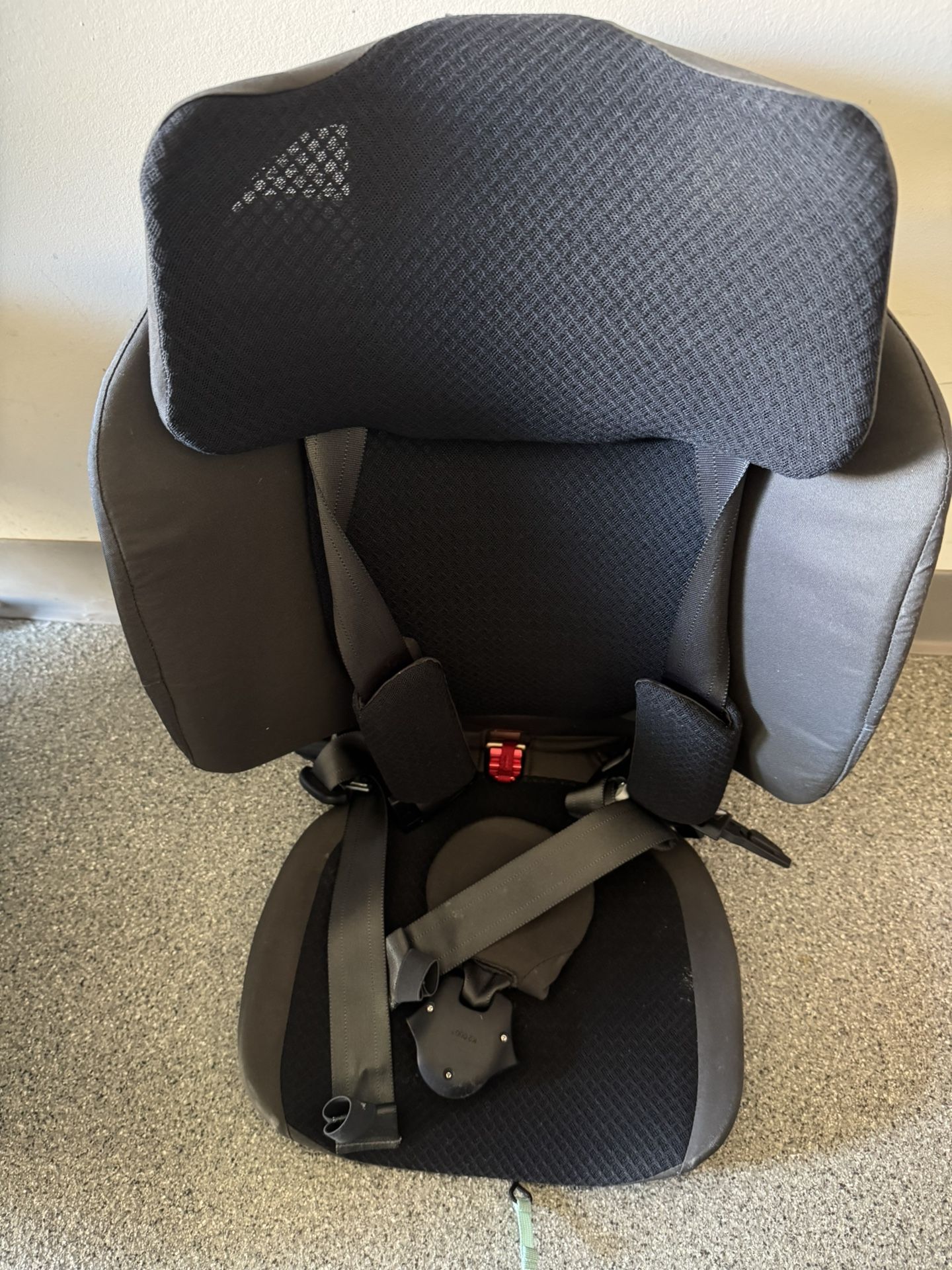 WayB Pico Portable Car Seat