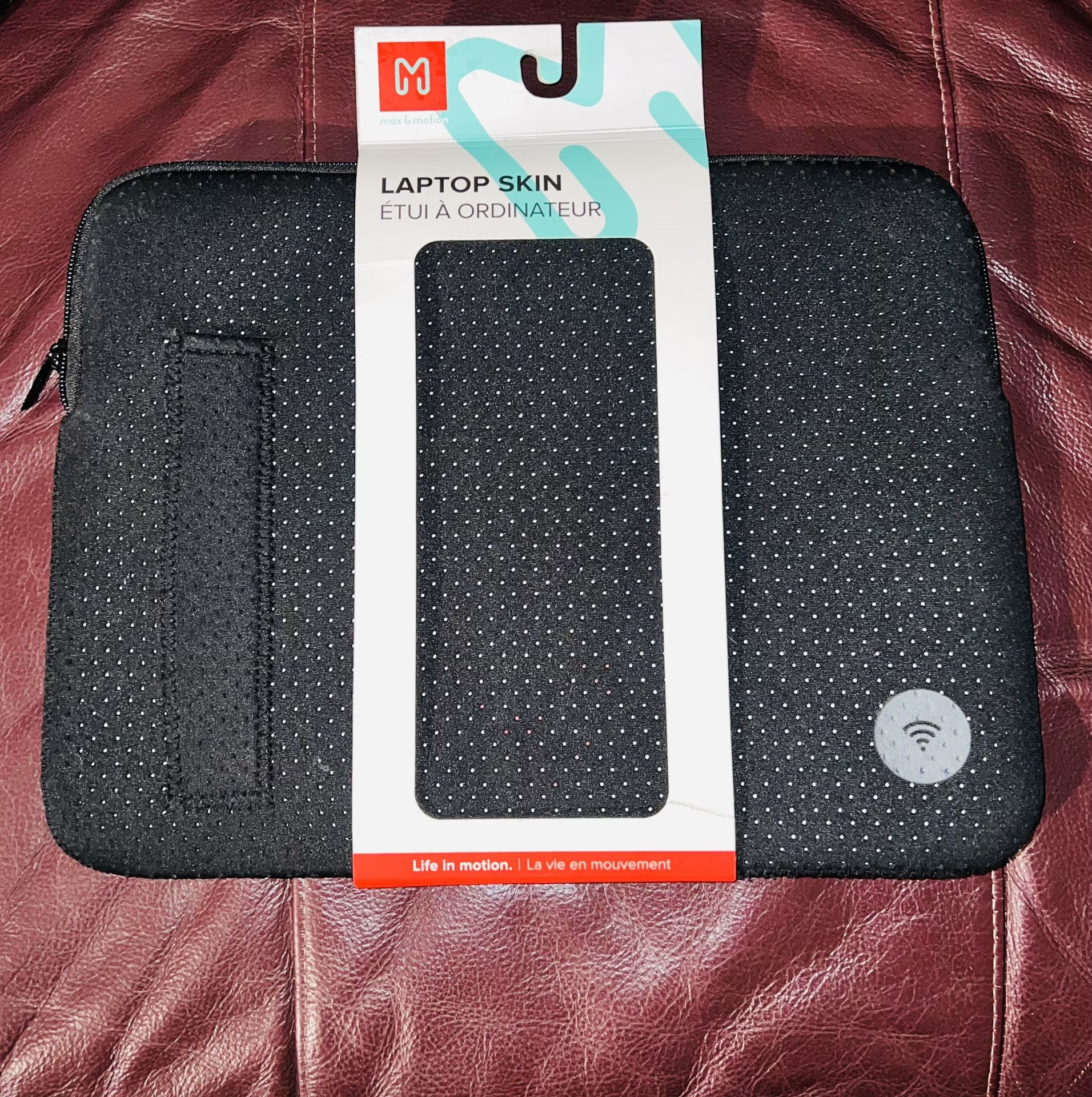 Very Nice Laptop Skin Cover New Never Used Only $15