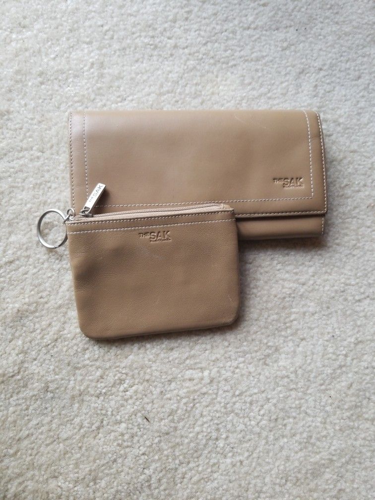 THE SAK LEATHER CAMEL COLOR WALLET+CHANGE KEYCHAIN PURSE LITELY USED TO NEW