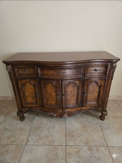 Luxury Solid Wood Classic TV Unit / Credenza Buffet Cabinet