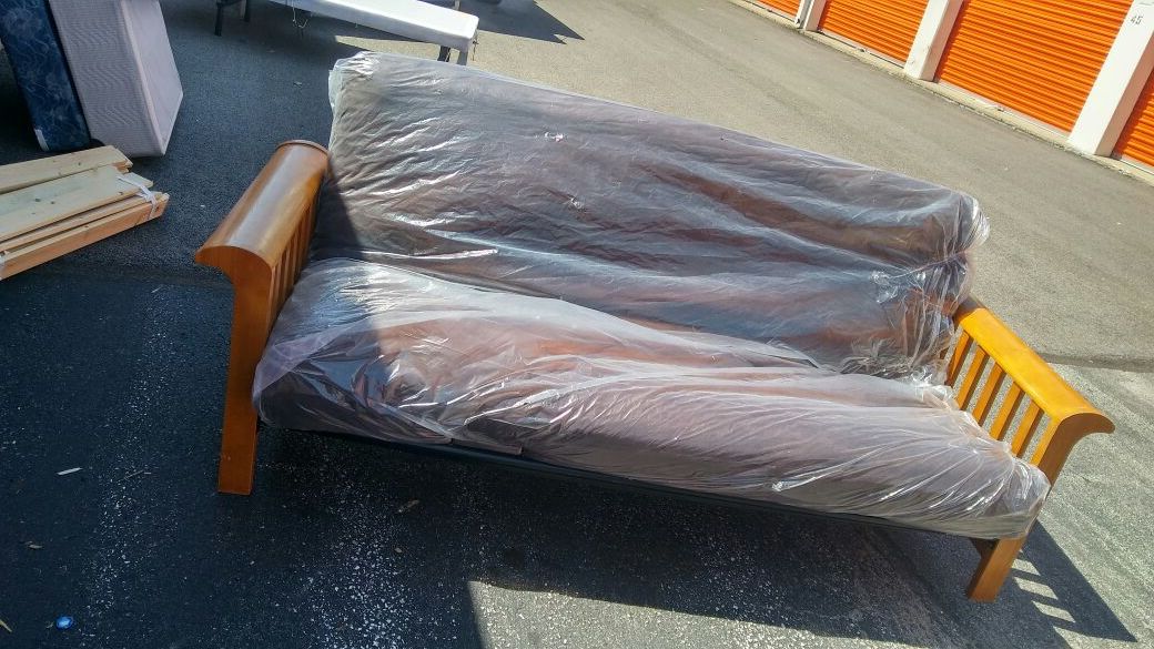 Futon full size bed