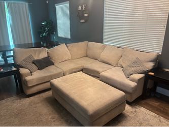 L- shaped sectional couch