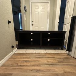 Tv Stand / Dresser