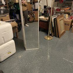 4’ Hanging Makeup/Jewelry Cabinet 