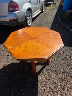 Beautiful table and chairs