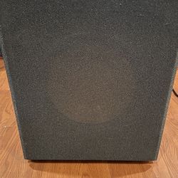 Klipsch Self Powered Sub