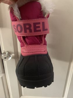 BRAND NEW SOREL SNOW BOOTS