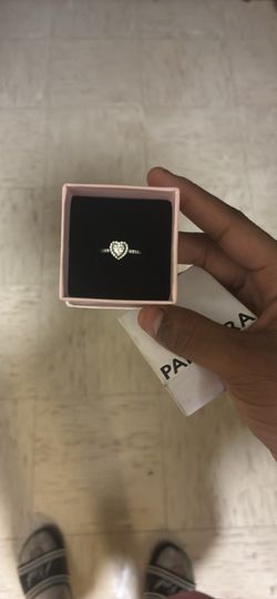 Pandora ring