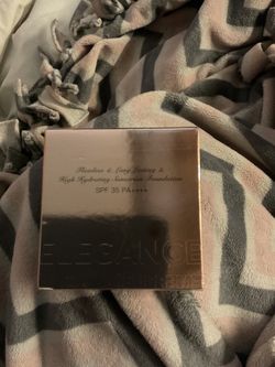 Elegance Supreme Sunscreen foundation