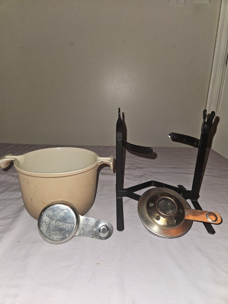 🔥 Vintage Le Creuset Fondue Set (Beige) — Complete Flawless
