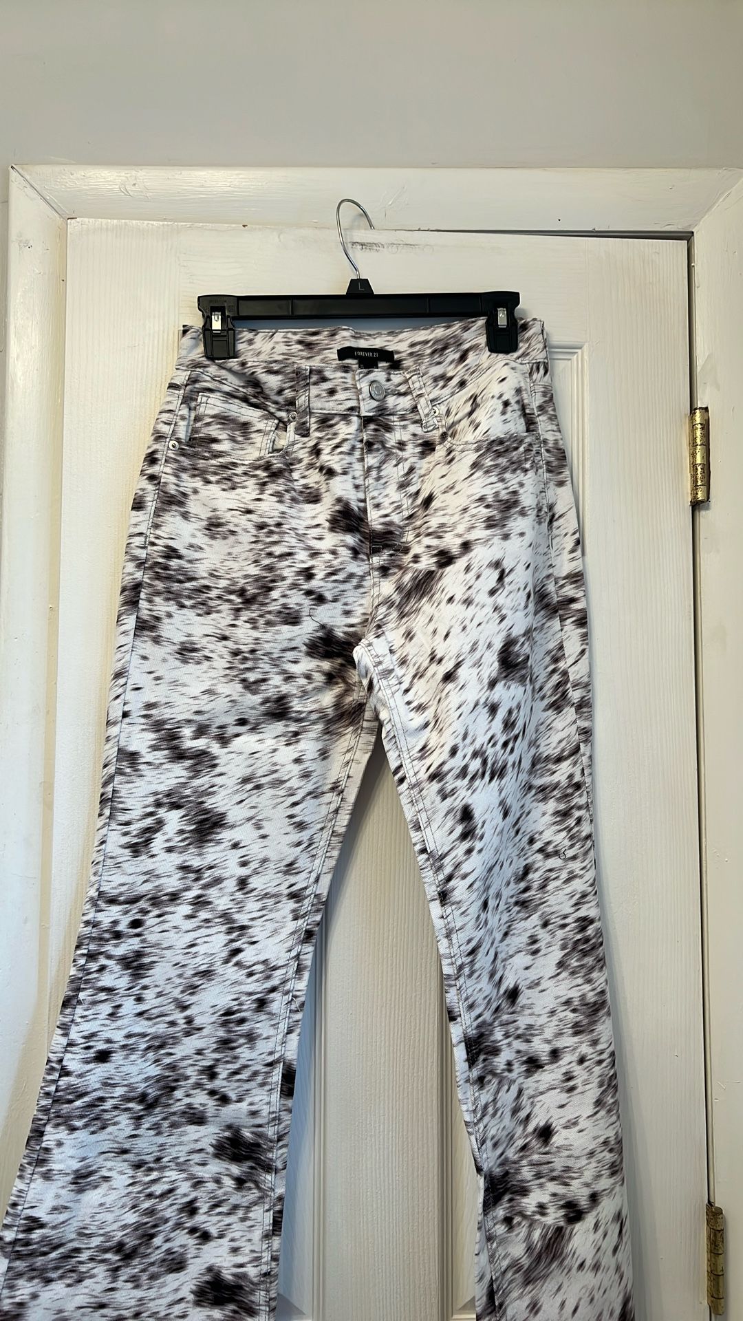 Jeans Forever 21 Size 27 NWT