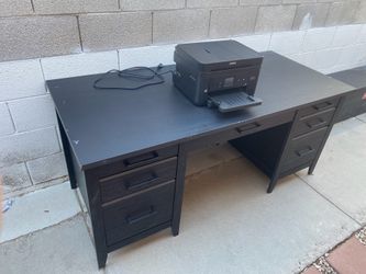 Desk and printer 40$