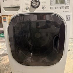 LG front Load Stackable Washer 4.5-Cu. Ft 