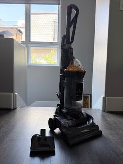 Dyson Vacuum  Cleaner