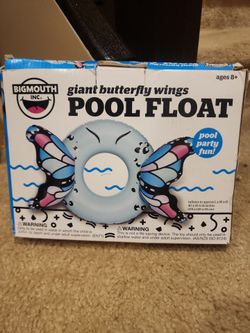 Giant butterfly wings float